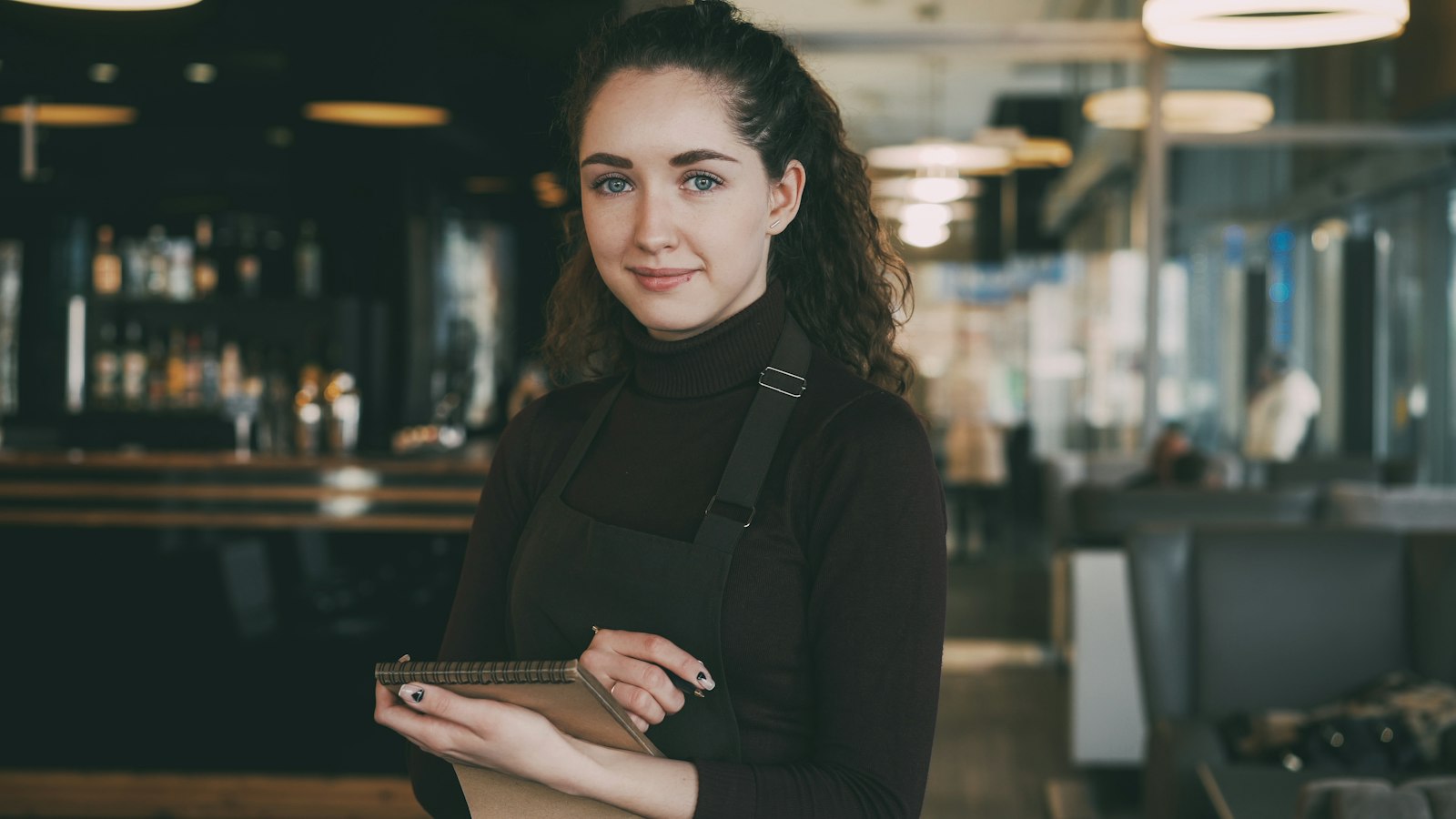 How Do You Staff a Restaurant Over Thanksgiving Week?